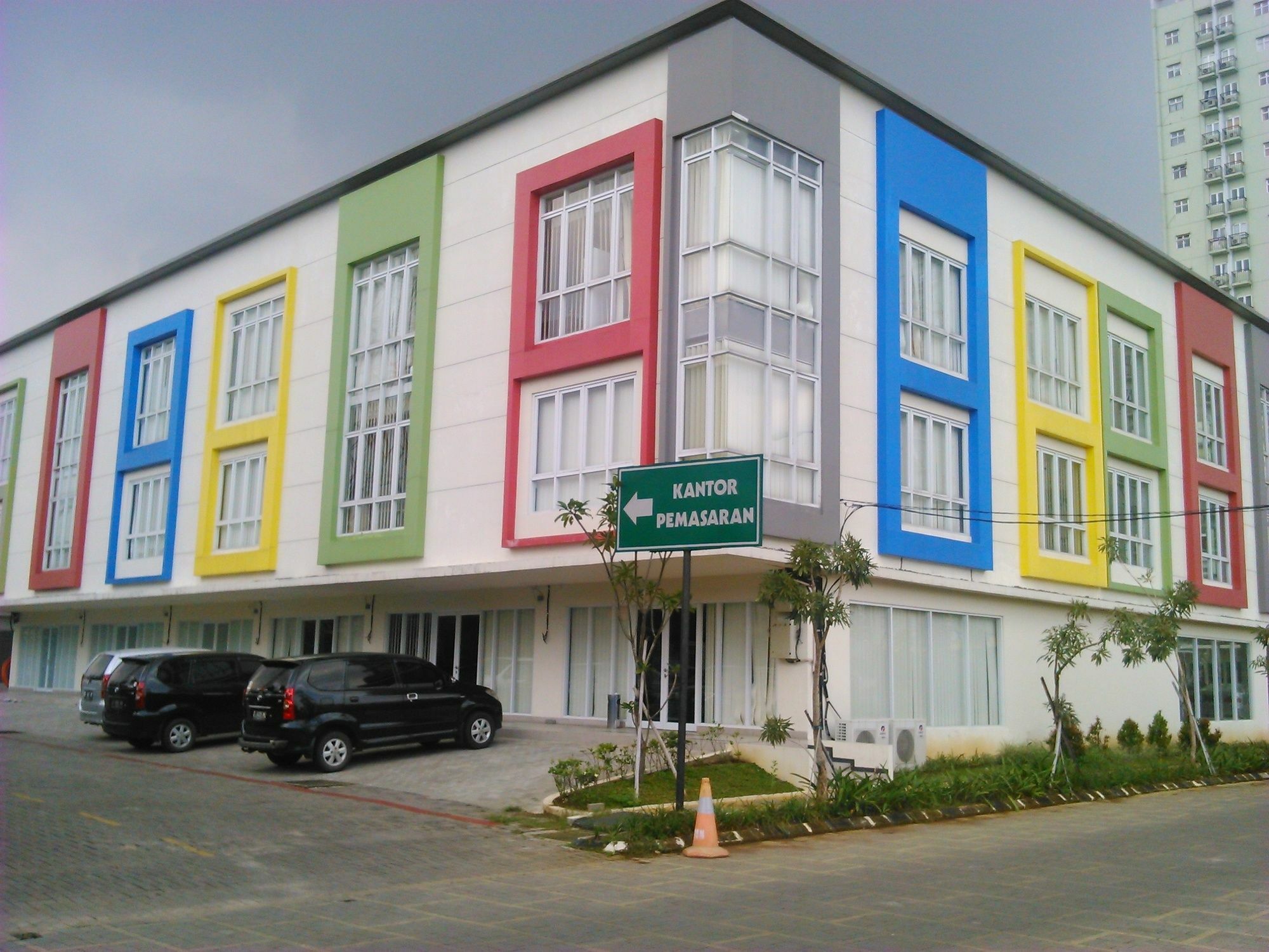 The Suites Metro Apartment - Putri Bandung Kültér fotó