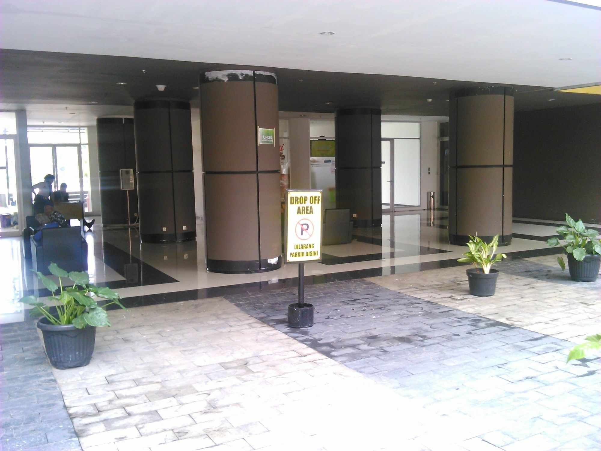 The Suites Metro Apartment - Putri Bandung Kültér fotó