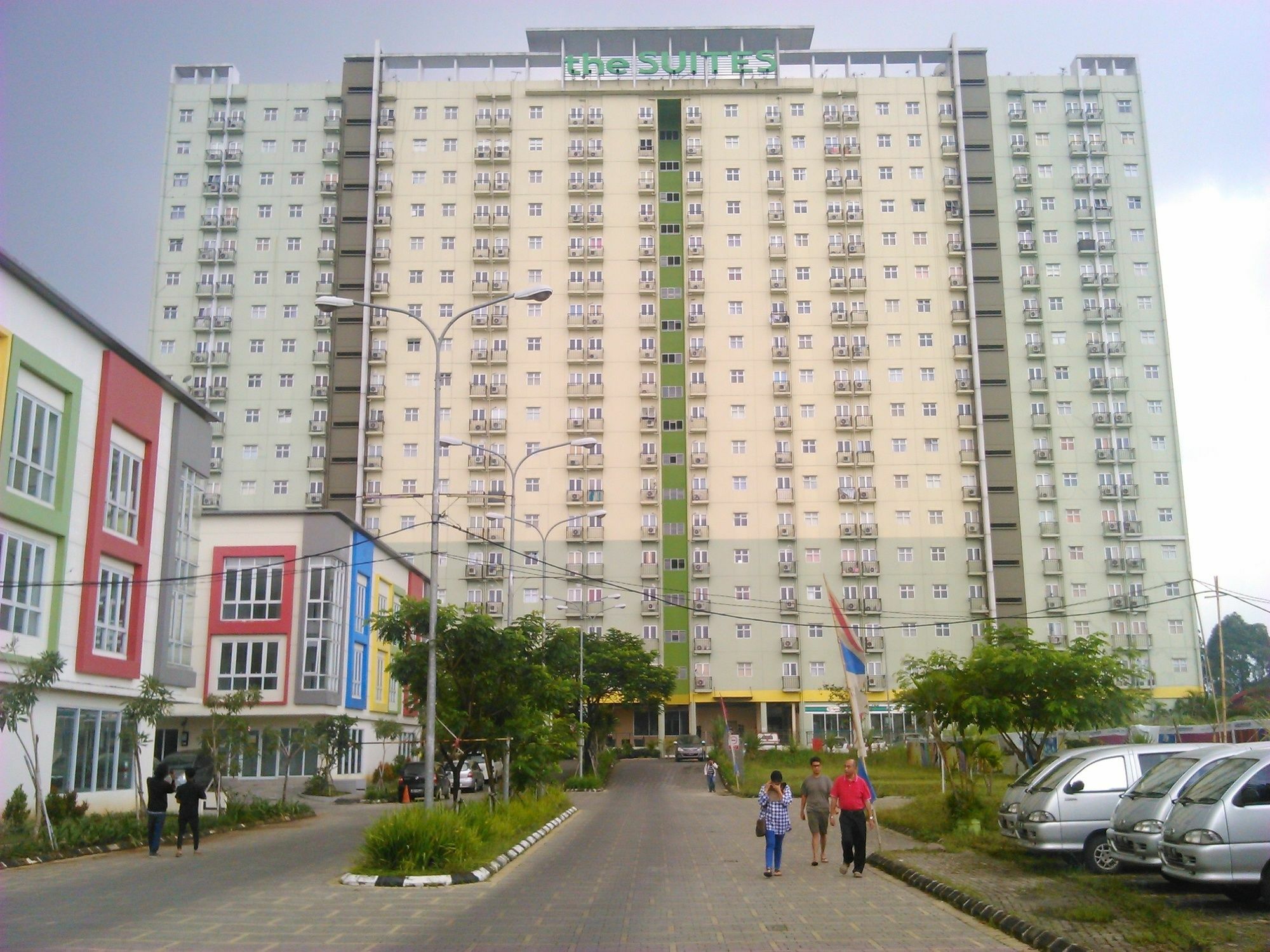 The Suites Metro Apartment - Putri Bandung Kültér fotó